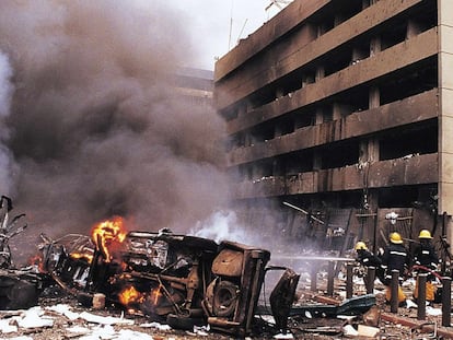 La Embajada de Estados Unidos en Nairobi, en Kenia, tras el atentado el 7 de agosto de 1998.