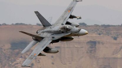 Un hito para la compa&ntilde;&iacute;a fue obtener un contrato para equipar a los cazas F-18 del Ej&eacute;rcito del Aire espa&ntilde;ol con sus &lsquo;displays&rsquo; de cabina.