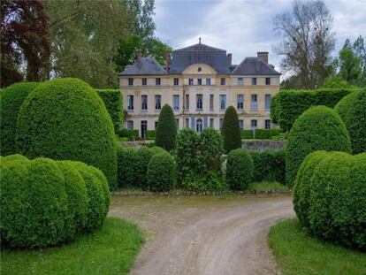 Fotografía del castillo de Catherine Deneuve publicada en el anuncio de la inmobiliaria.