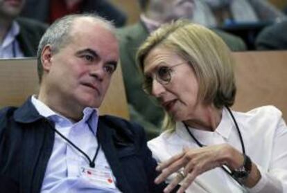 La lder de UPyD, Rosa Dez, y Carlos Martnez Gorriarn (iz). EFE/Archivo