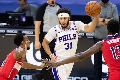 Seth Curry, en un partido entre los Sixers y los Wizards.