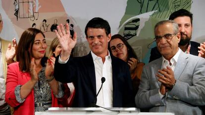 Manuel Valls comparece para valorar los resultados de las elecciones.