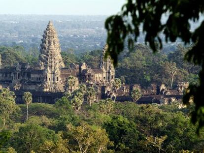 El conjunto de Mahendraparvata est&aacute; al norte de Angkor, Camboya. 