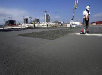 Obras en la depuradora de El Besòs.