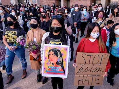 Protesta antirracista en Los Angeles, California, este 13 de marzo.