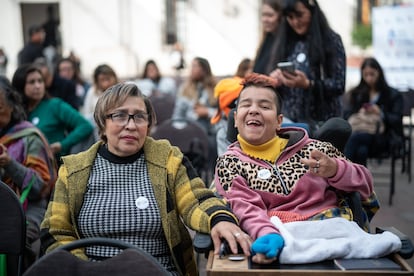 Beneficiarios del Centro Comunitario de Cuidados como parte del Sistema Nacional de Apoyos y Cuidados, Chile Cuida, en junio 2024.