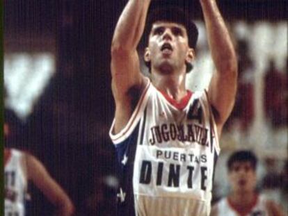 Drazen Petrovic, en un partido con Yugoslavia en 1984.