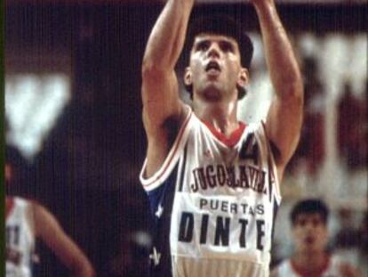 Drazen Petrovic, en un partido con Yugoslavia en 1984.