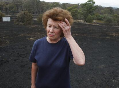 "Todo está quemado, hasta donde alcanza la vista", ha explicado a una emisora local un vecino de Glenburg, a 90 kilómetros al noroeste de Melbourne, la zona más afectada por el fuego.