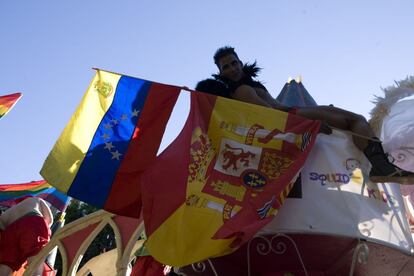 La homofobia social, familiar, laboral y hasta policial empujó a miles de latinoamericanos a buscar en Madrid la libertad que no encontraban en sus países de origen.