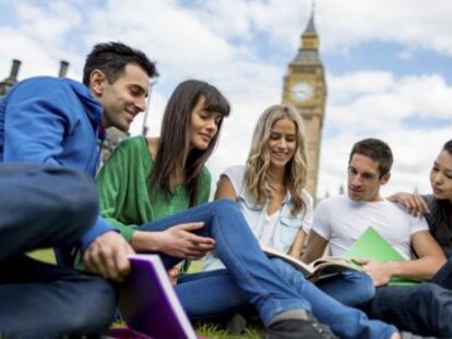 Cada vez m&aacute;s j&oacute;venes se toman un a&ntilde;o para estudiar idiomas y elegir grado