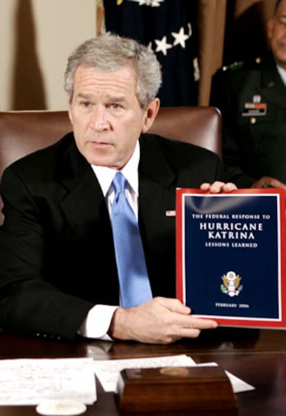 Bush, al presentar hoy el documento