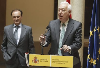 El ministro de Asuntos Exteriores, José Manuel García-Margallo, durante la rueda de prensa de este viernes.