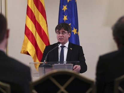 Carles Puigdemont, durante una conferencia de prensa en Bruselas.