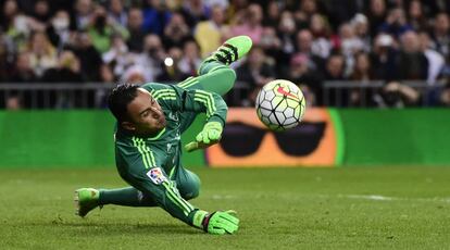 Keylor Navas para el penalti lanzado por Gameiro.