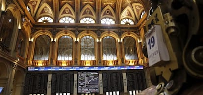 Patio de operaciones de la Bolsa de Madrid, sede de BME. 