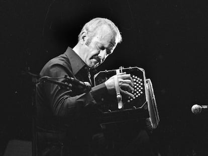 Astor Piazzolla performing in Paris in 1977.