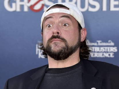 El director Kevin Smith llega al estreno de 'Los cazafantasmas' en Los Ángeles, en 2016.