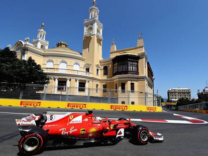 Vettel, en el circuito de la ciudad de Bakú.