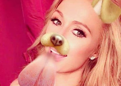 Paris Hilton es una de las famosas más adictas a Snapchat. Y a sus filtros.