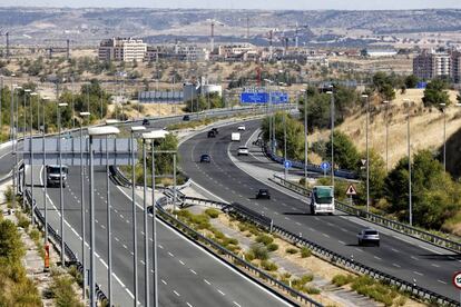 Radial 3 (R-3) a su paso por Vic&aacute;lvaro, Madrid.