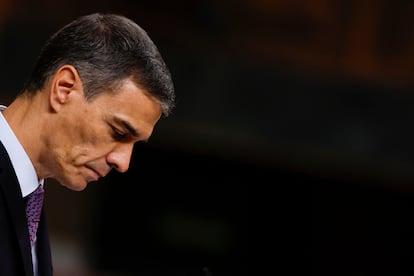 El presidente del Gobierno, Pedro Sánchez interviene en el pleno del Congreso de los Diputados por los casos de corrupción que afectan a Santos Cerdán y José Luis Ávalos, los dos exsecretarios de organización del PSOE. 
