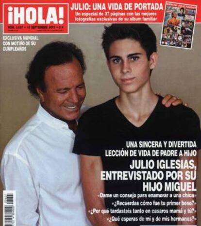 Julio Iglesias y su hijo Miguel, en la portada de la revista '¡Hola!' en 2013.