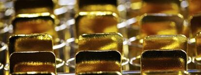 El precio de la onza de oro ha caído un 27% en 2013