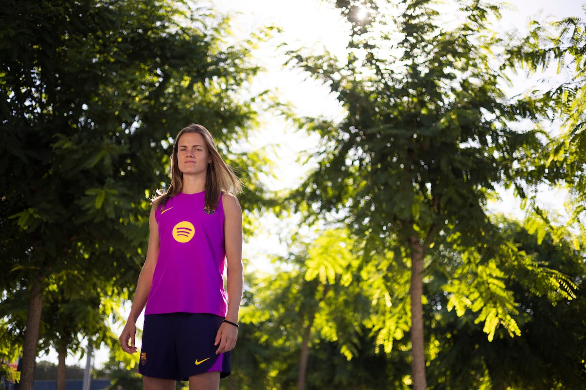 Irene Paredes: “Que entre dinero en el fútbol femenino es bueno, pero que toquen a tu equipo no gusta”