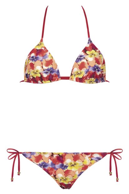 Este bikini en tonos rojos y violetas es de Calcedonia. (35 euros)

	Por María Romero.