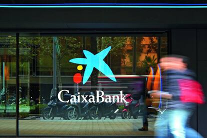 Oficina de CaixaBank en Barcelona.