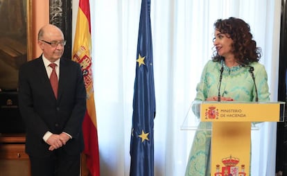 La nueva ministra de Hacienda, María Jesús Montero, en su toma de posesión.
