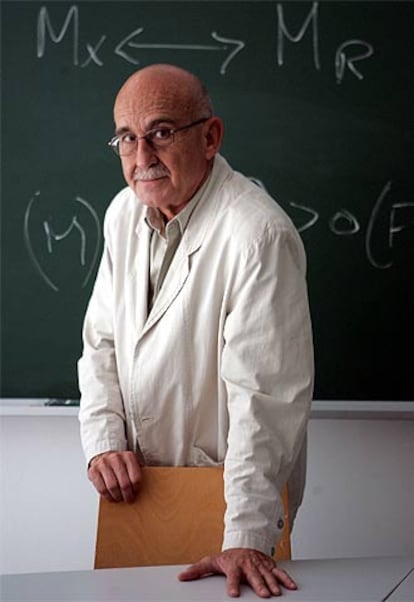 José Sanchis Sinisterra.