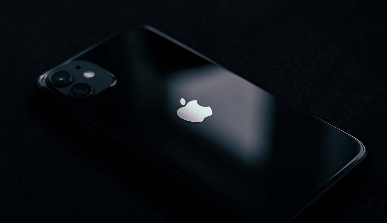 Imagen trasera de un iPhone