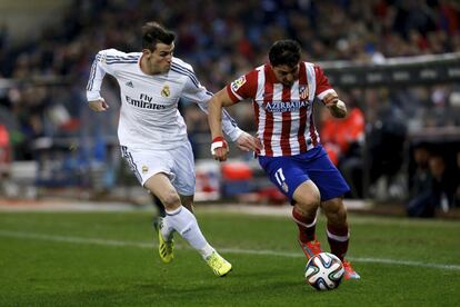 Bale corre detrás del 'cebolla' Rodriguez