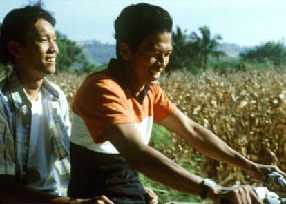 <i>Enfermedad tropical,</i> de Apichatpong Weerasethakul.