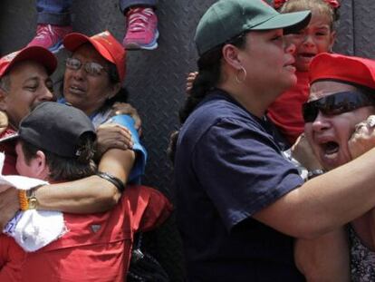 Imagen del duelo por Hugo Ch&aacute;vez.