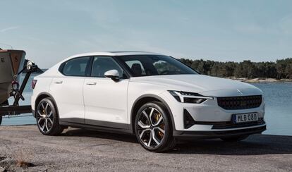 El Polestar 2, un vehículo dirigido a un mercado prémium, se cuela en el top diez con menos de 100 unidades comercializadas en el primer cuatrimestre.