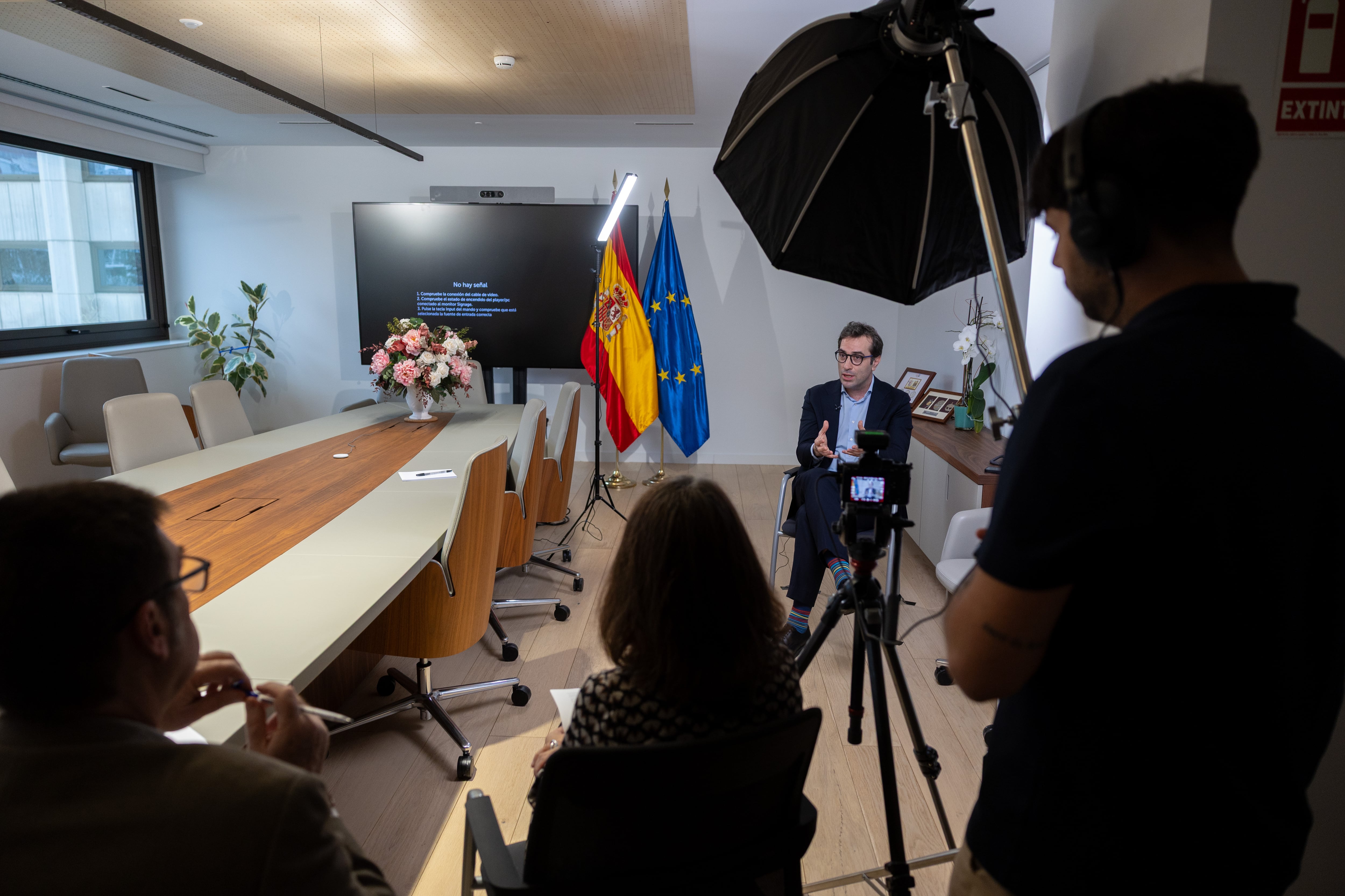 El ministro de Economía, Comercio y Empresa, Carlos Cuerpo, en la sede del ministerio