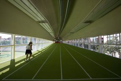 El nuevo estadio Vallehermoso cuenta con esta cubierta de entrenamiento.
