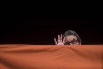 Artur Mas, cuestionado por las acusaciones de corrupci&oacute;n que afectan a CDC.