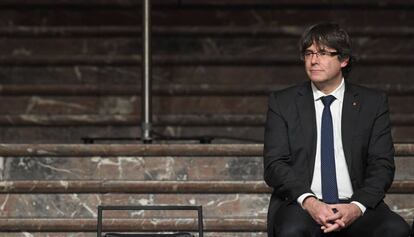 Carles Puigdemont, a l'acte amb 200 alcaldes a Brussel·les.