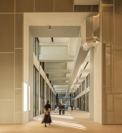 Interior de la ampliación del Museo de Arte Contemporáneo Gulbenkian.