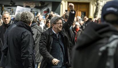 El líder de Francia Insumisa, Jean-Luc Mélenchon, este lunes durante una protesta en París