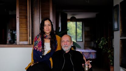 Canela Reyes y Alejandro Reyes, en Bogotá, el 21 de diciembre de 2023.