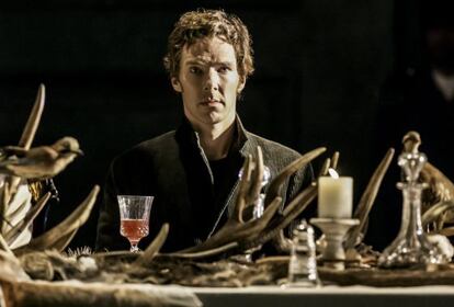 Benedict Cumberbatch, en una de las escenas de &#039;Hamlet&#039;.