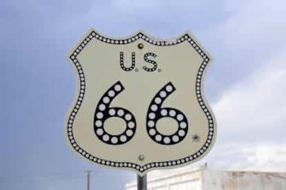 Señal de la Ruta 66 en California.