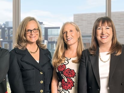 Desde la izquierda, Laurie Weingart, Lise Vesterlund, Linda Babcock y Brenda Peyser, fundadoras del Club del No.