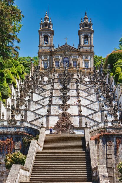 Escalinata del santuario del Buen Jesús del Monte, en Braga (Portugal). 