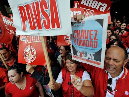 Venezuelan state oil firm (PDVSA) workers show support for Hugo Chávez in May 2011.